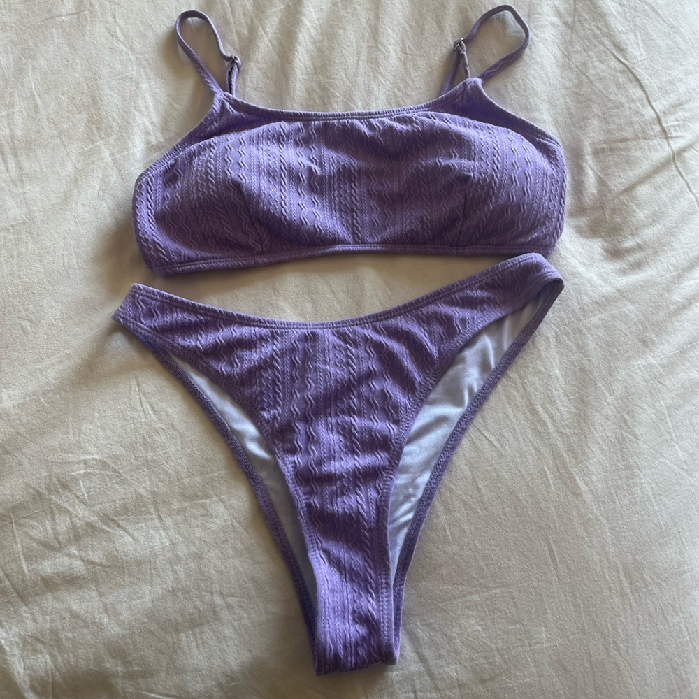 Purple Bikini, cheeky fit, size large, never worn